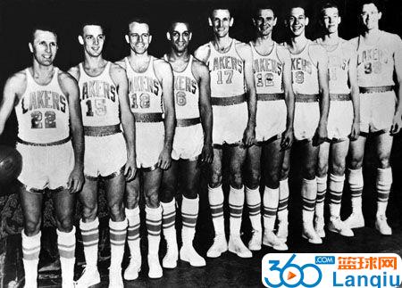 NBA编年史(1951-52):改规则限麦肯 湖人仍夺冠