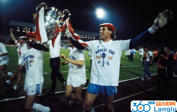 1988年欧冠决赛全场录像回放