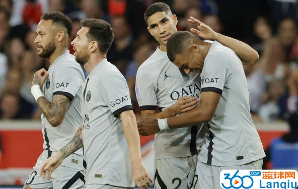 法甲-巴黎7-1大胜里尔 姆巴佩帽子戏法梅西传射